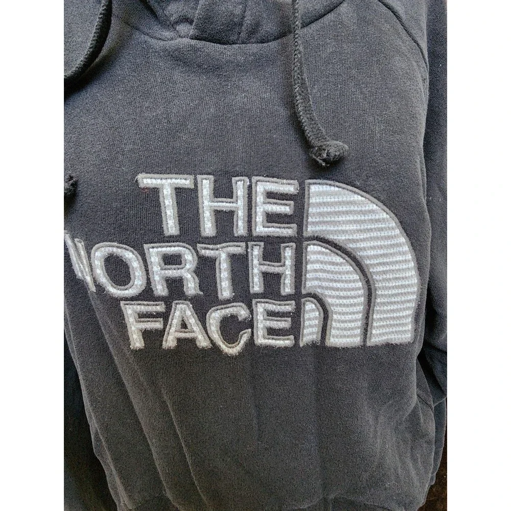 THE North Face Black Pullover Hoodie Size Medium
